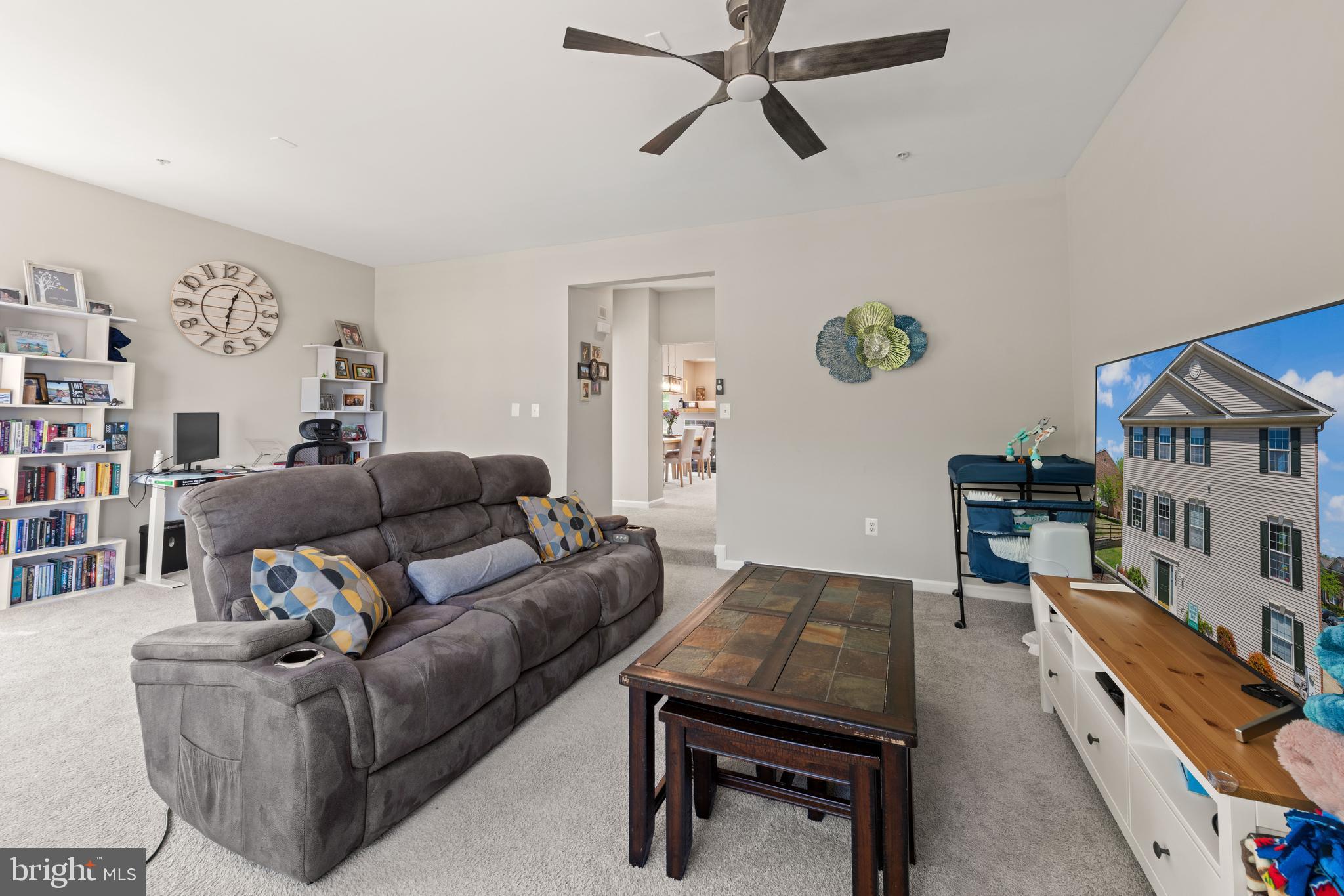 3930 Ballet Way Burtonsville, MD 20866 - Photo 14 of 36 a living room with furniture and a window