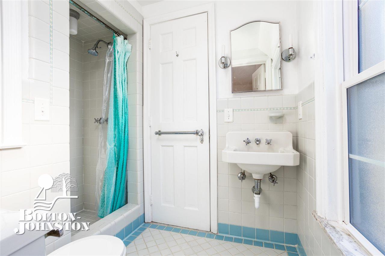 1265 Audubon Road Grosse Pointe Park, MI 48230 - Photo 23 of 44