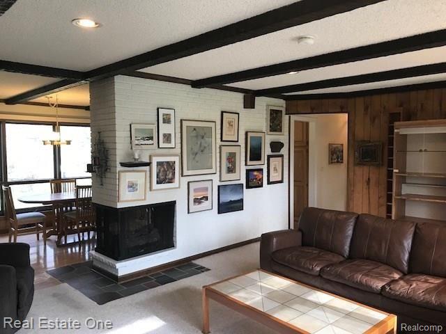 28353 Quail Hollow Road Farmington Hills, MI 48331 - Photo 21 of 31