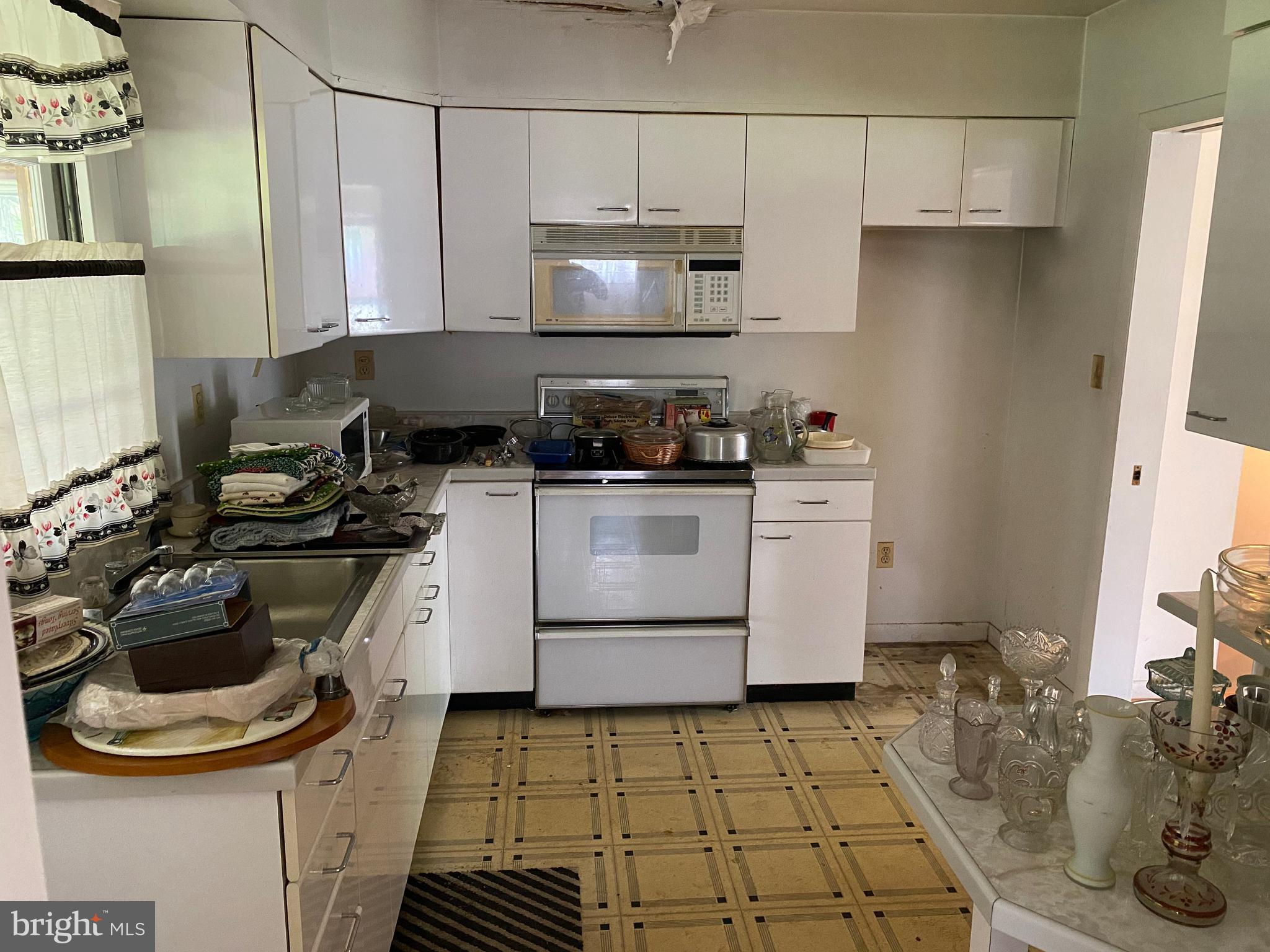 3606 Macalpine Road Ellicott City, MD 21042 - Photo 5 of 10