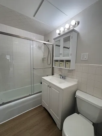 $3,400 | 24 St James Street, Unit 24, Newton, MA 02458