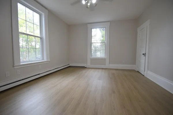 $3,400 | 24 St James Street, Unit 24, Newton, MA 02458