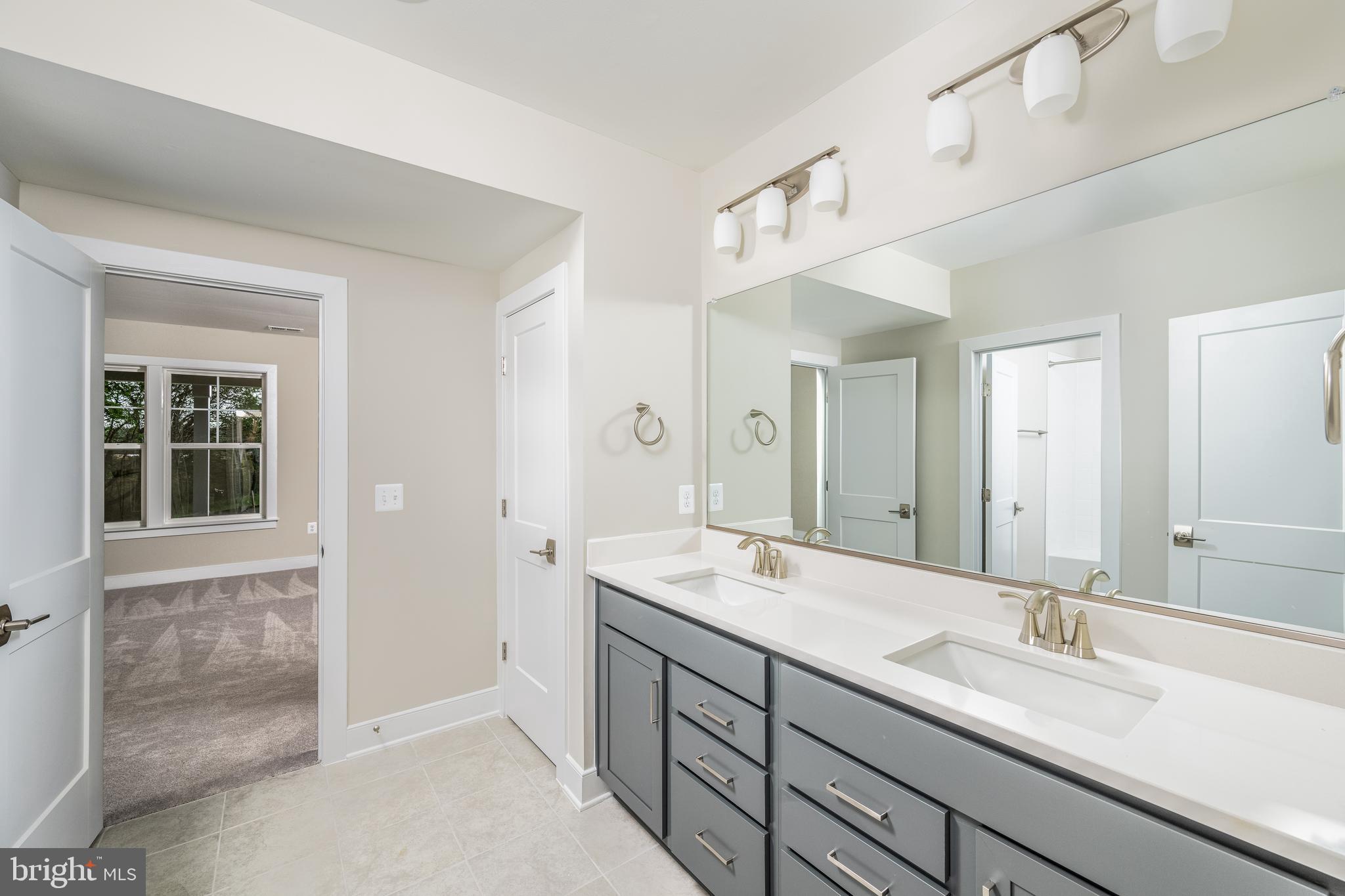 165 Rock Island Ridge Mineral, VA 23117 - Photo 11 of 26 Owner's Bath