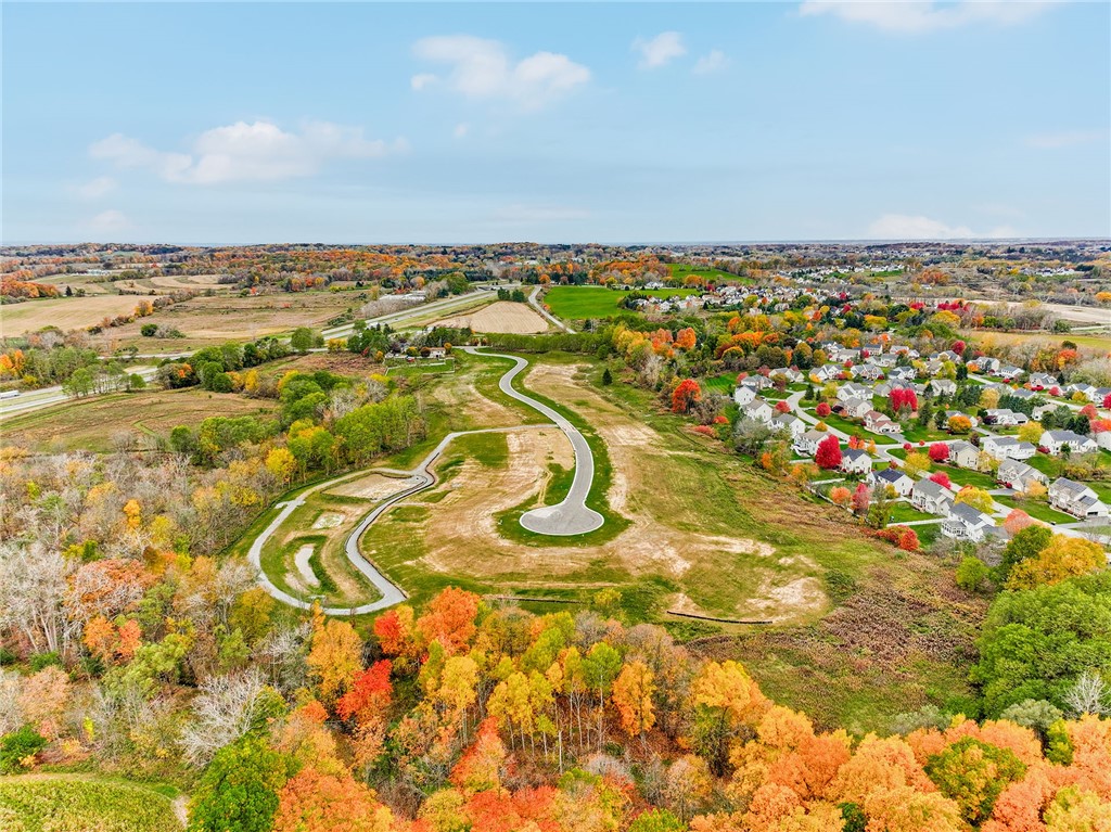 7 Mendon Green Pittsford, NY 14534 - Photo 11 of 14