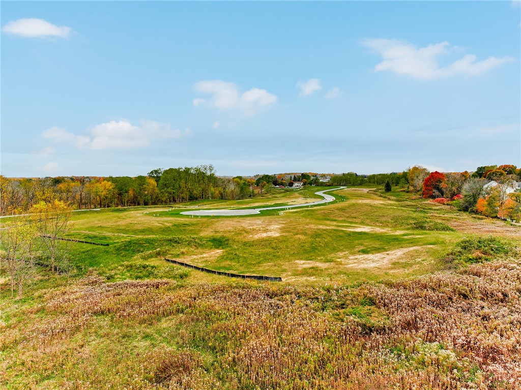 7 Mendon Green Pittsford, NY 14534 - Photo 13 of 14