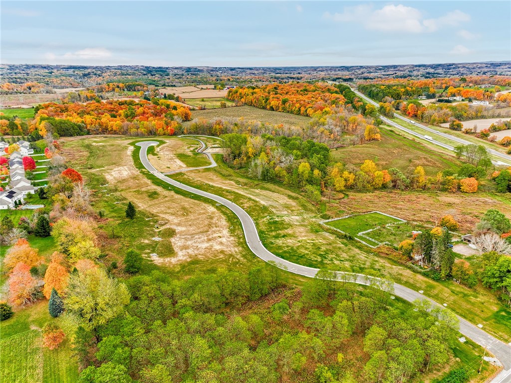 7 Mendon Green Pittsford, NY 14534 - Photo 9 of 14