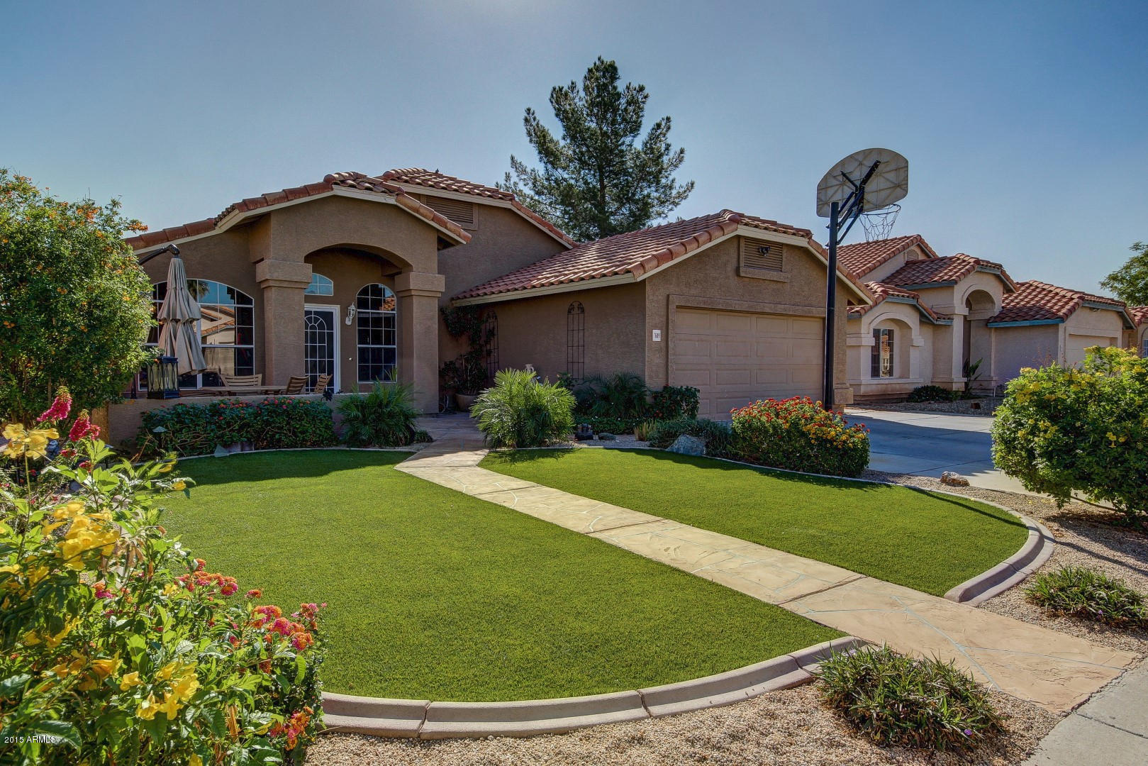 7609 West Redfield Road Peoria, AZ 85381 - Photo 2 of 26 Front of house
