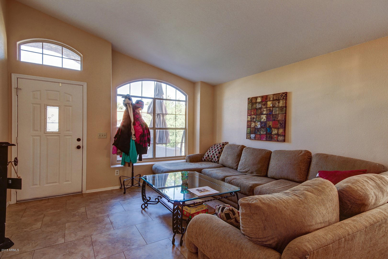 7609 West Redfield Road Peoria, AZ 85381 - Photo 6 of 26 Living Room