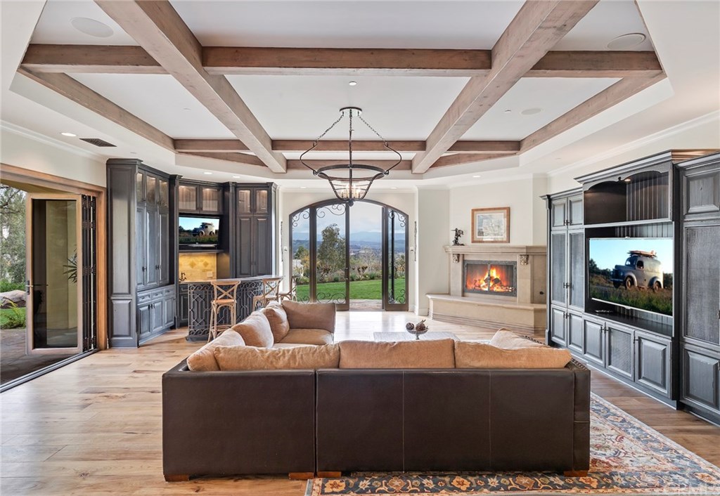 32241 Peppertree-Bend San Juan Capistrano, CA 92675 - Photo 13 of 37