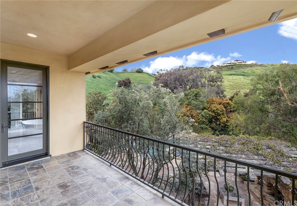 32241 Peppertree-Bend San Juan Capistrano, CA 92675 - Photo 27 of 37