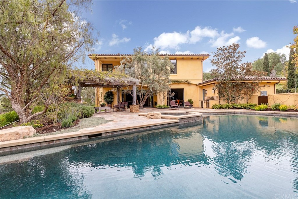 32241 Peppertree-Bend San Juan Capistrano, CA 92675 - Photo 35 of 37