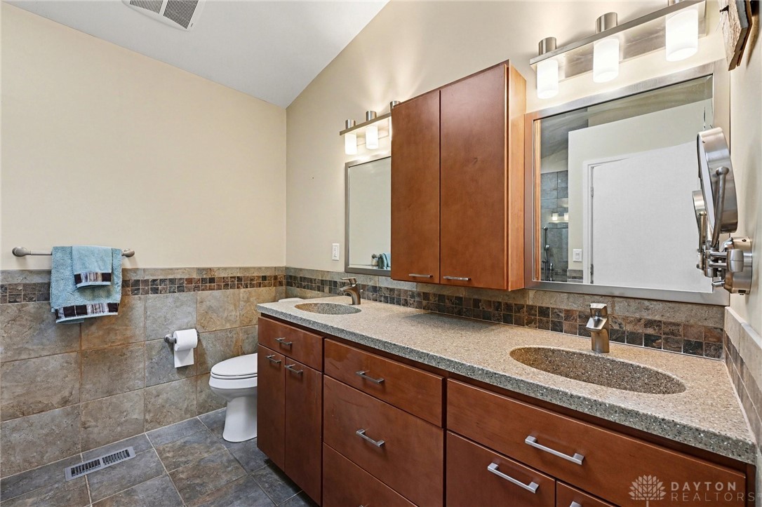 2488 Stewart Road Xenia, OH 45385 - Photo 25 of 50