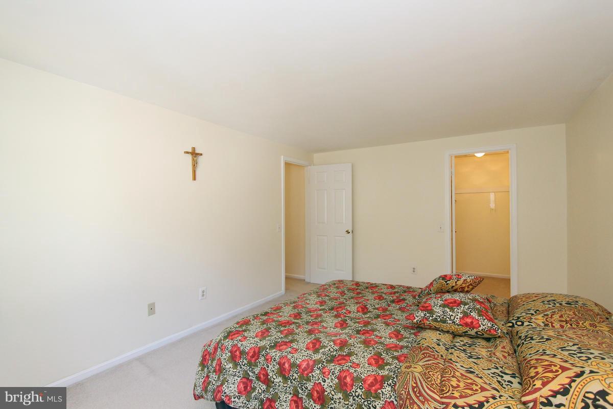 11320 Classical Lane Silver Spring, MD 20901 - Photo 23 of 30 Bedroom (Master)
