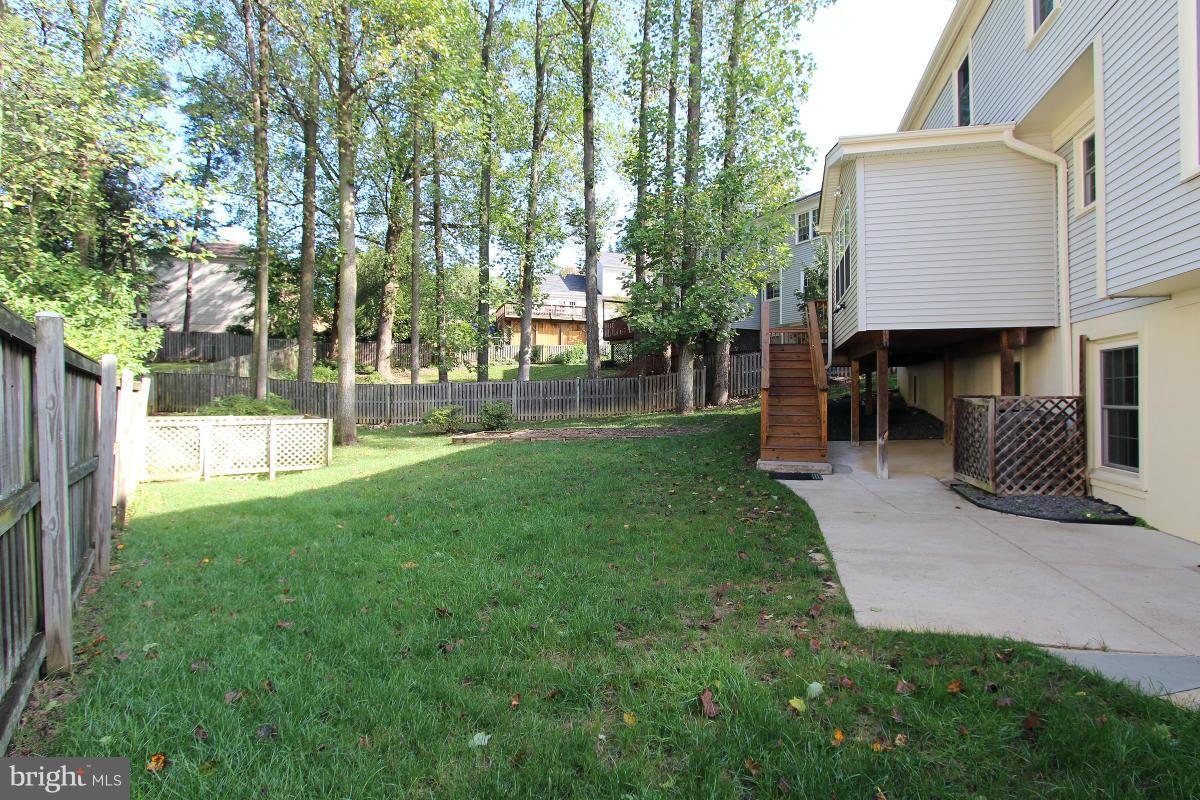 11320 Classical Lane Silver Spring, MD 20901 - Photo 29 of 30 Exterior (Rear)