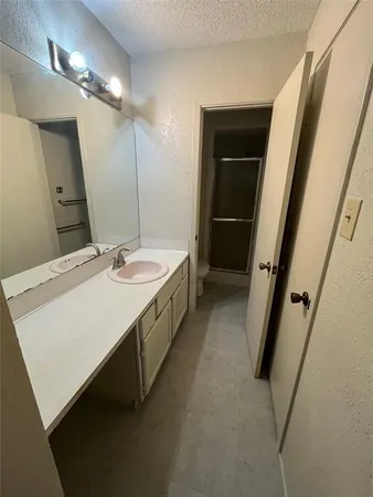 $2,095 | 4925 Greenslope Drive, Unit C, Abilene, TX 79606