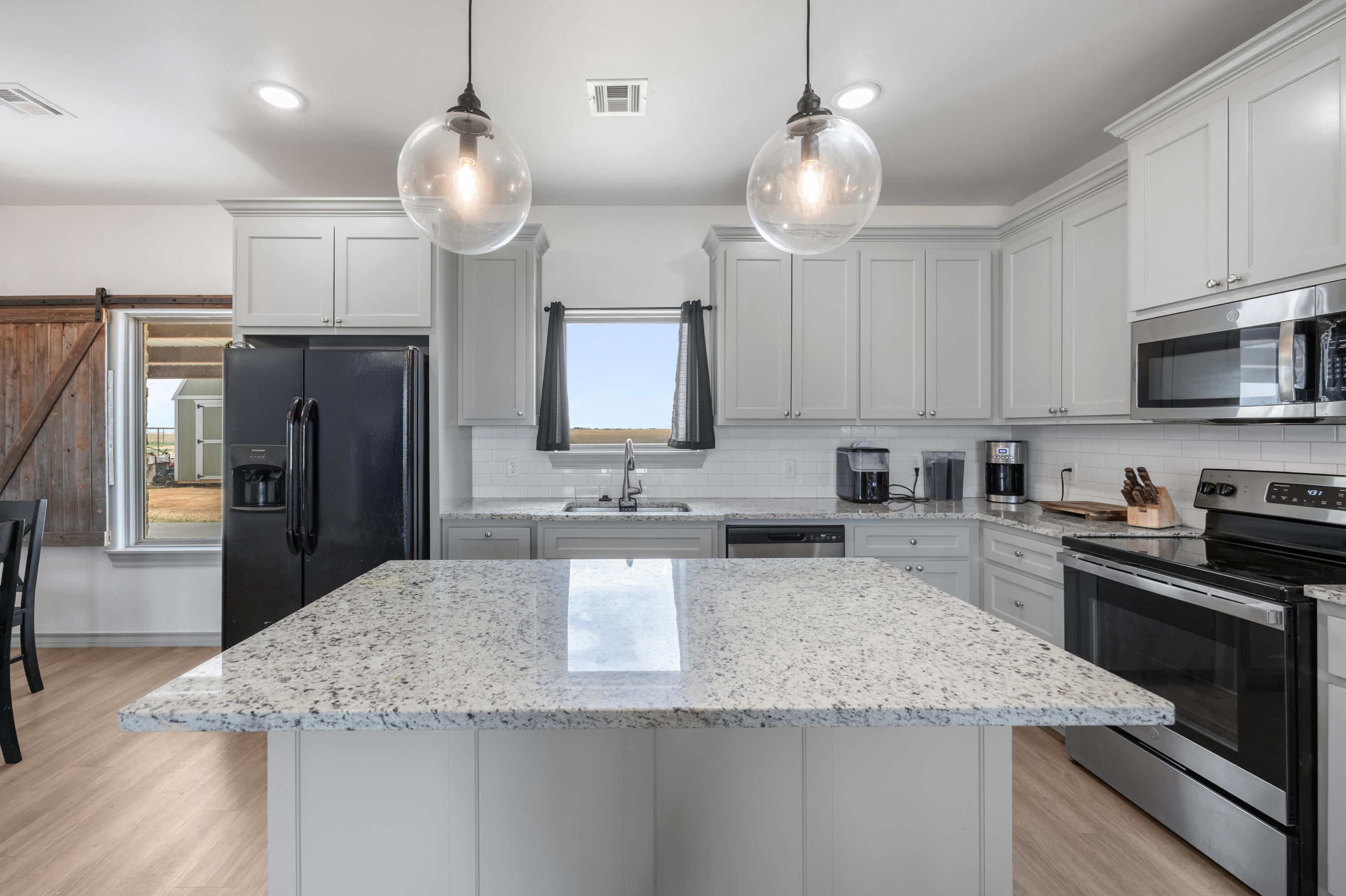 1389 Redhead Road Wilson, TX 79381 - Photo 8 of 41 Granite