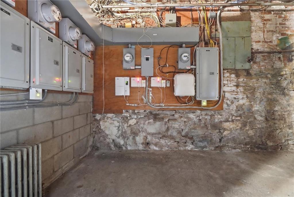 2600 Brownsville Road Pittsburgh, PA 15227 - Photo 36 of 40 Electrical panel