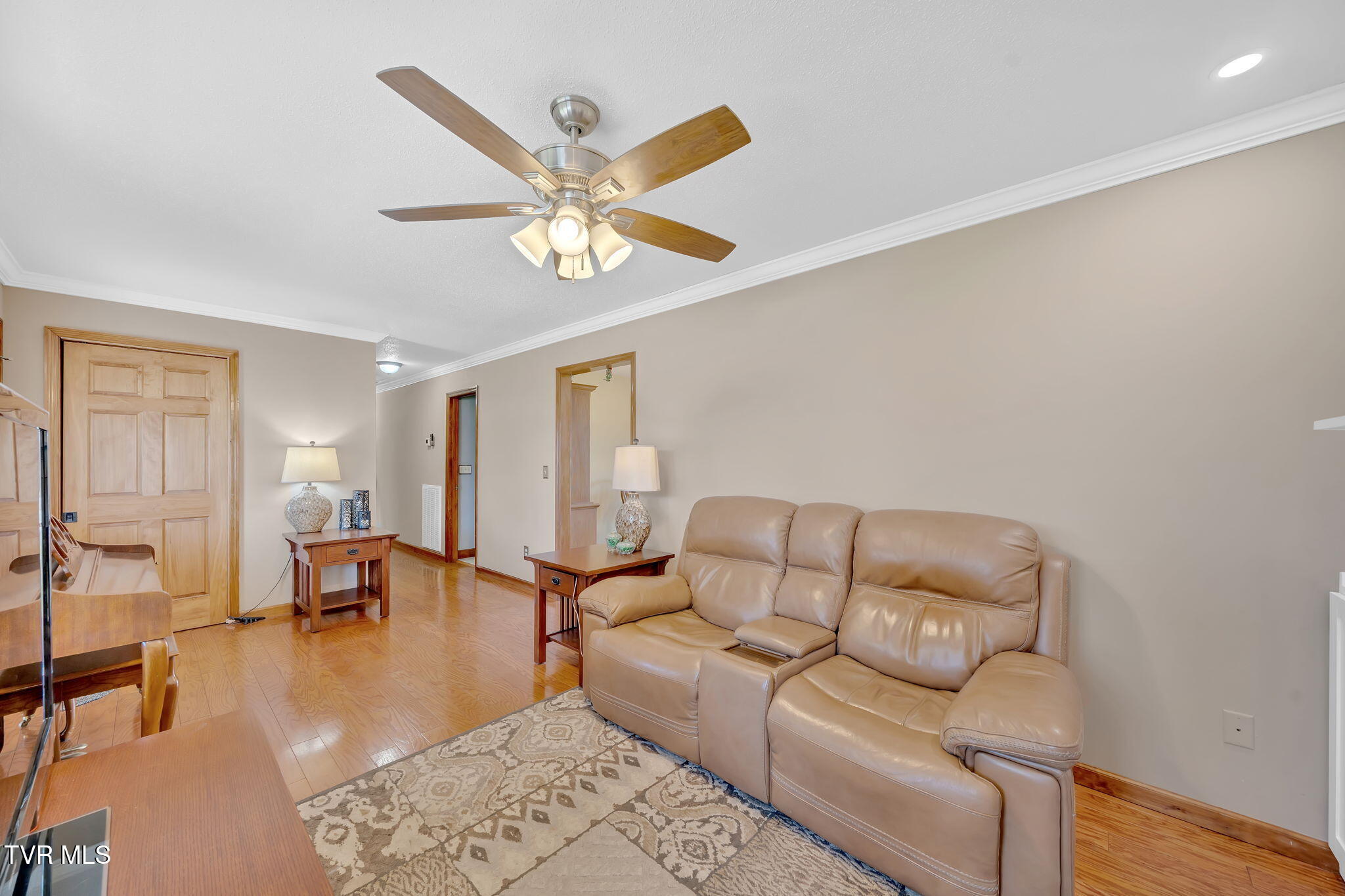 520 Lyle Road Erwin, TN 37650 - Photo 23 of 41 27-web-or-mls-DSC04735