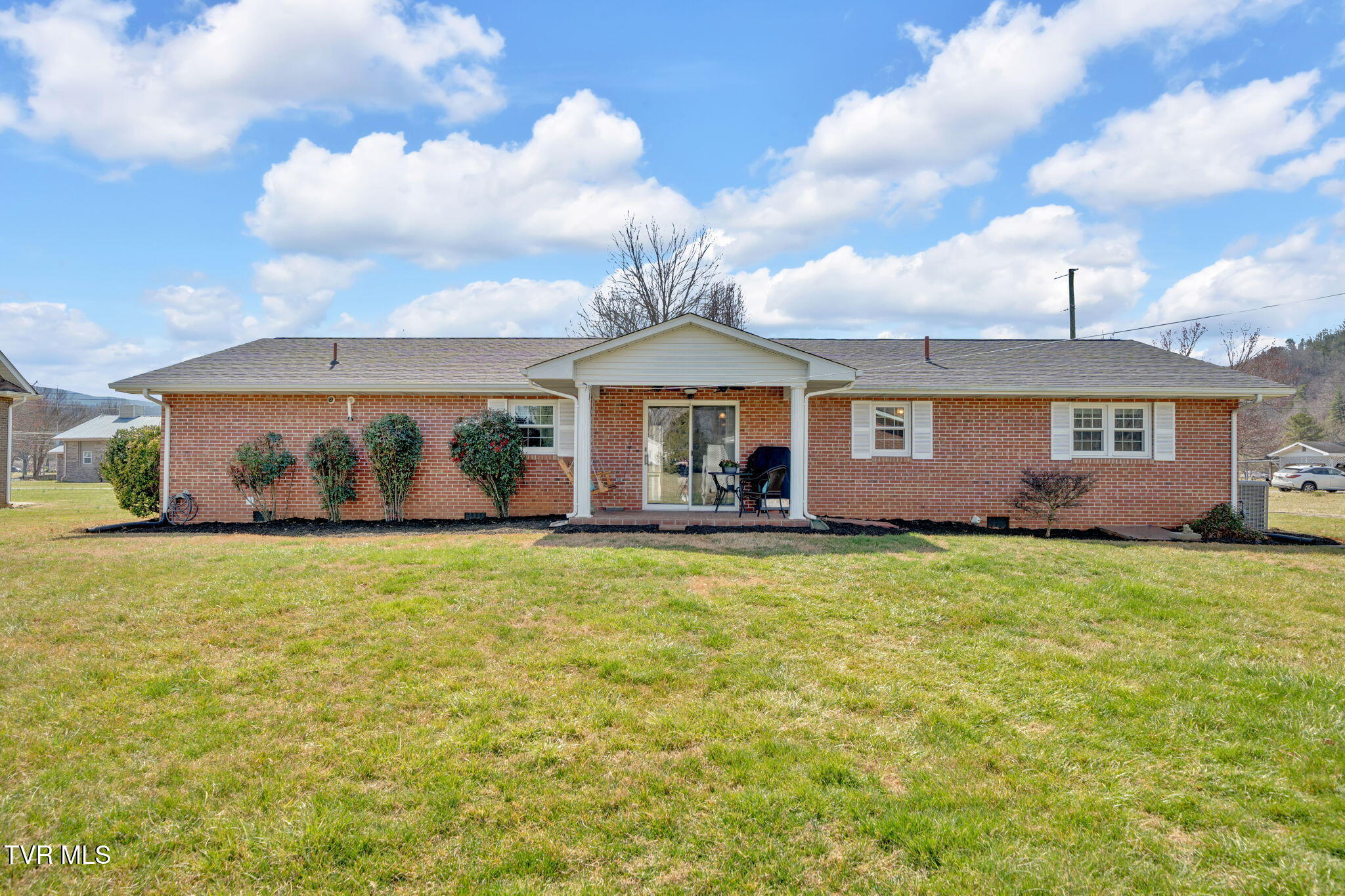 520 Lyle Road Erwin, TN 37650 - Photo 30 of 41 34-web-or-mls-DSC04762