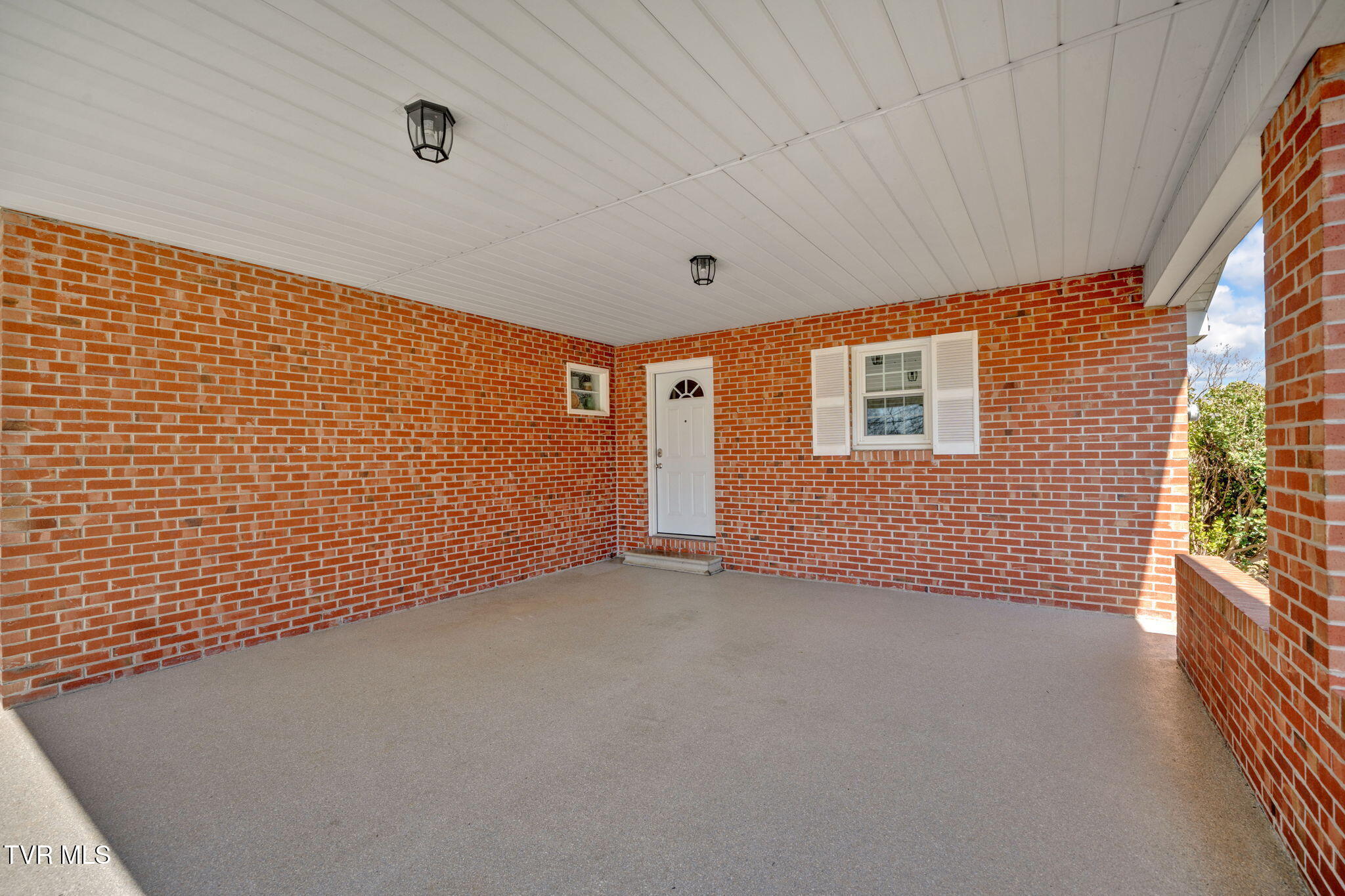 520 Lyle Road Erwin, TN 37650 - Photo 34 of 41 38-web-or-mls-DSC04777