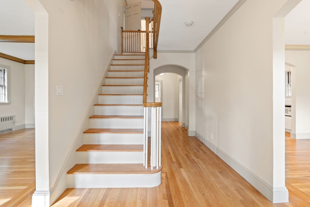 316 Russett Road Chestnut Hill, MA 02467 - Photo 16 of 38