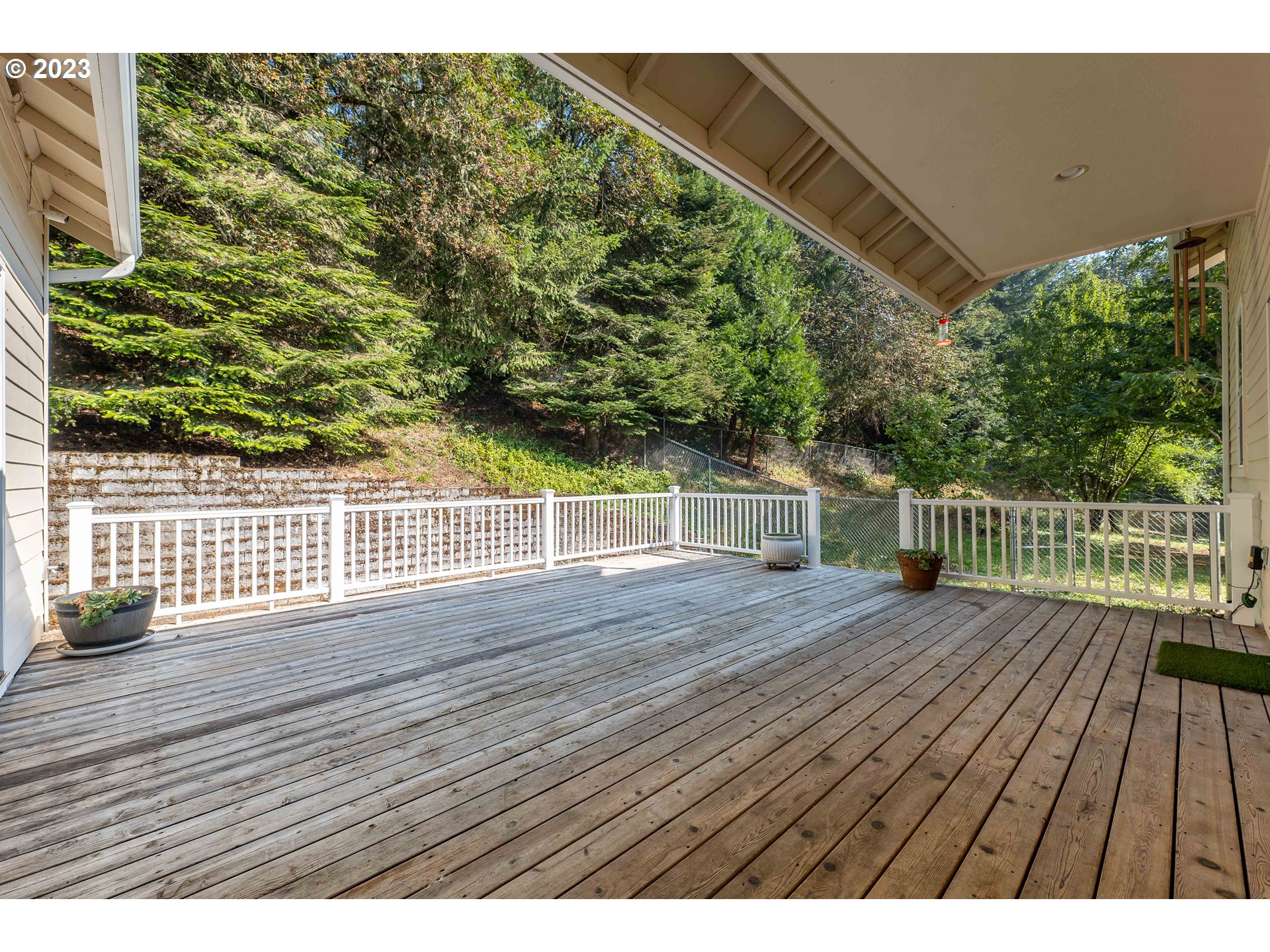 37549 Wallace Creek Road Springfield, OR 97478 - Photo 19 of 48 Gallery Image 19