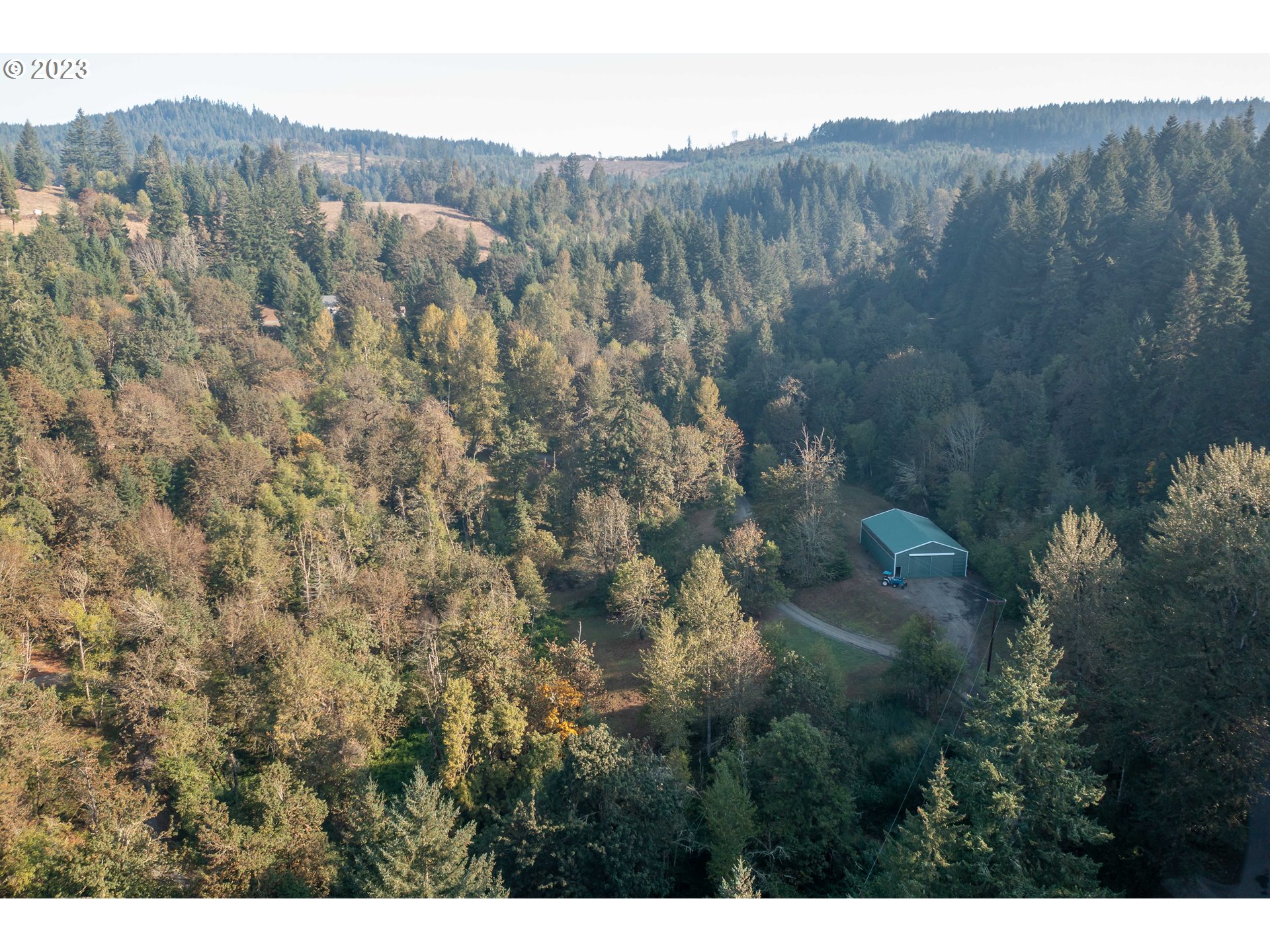 37549 Wallace Creek Road Springfield, OR 97478 - Photo 27 of 48 Gallery Image 27