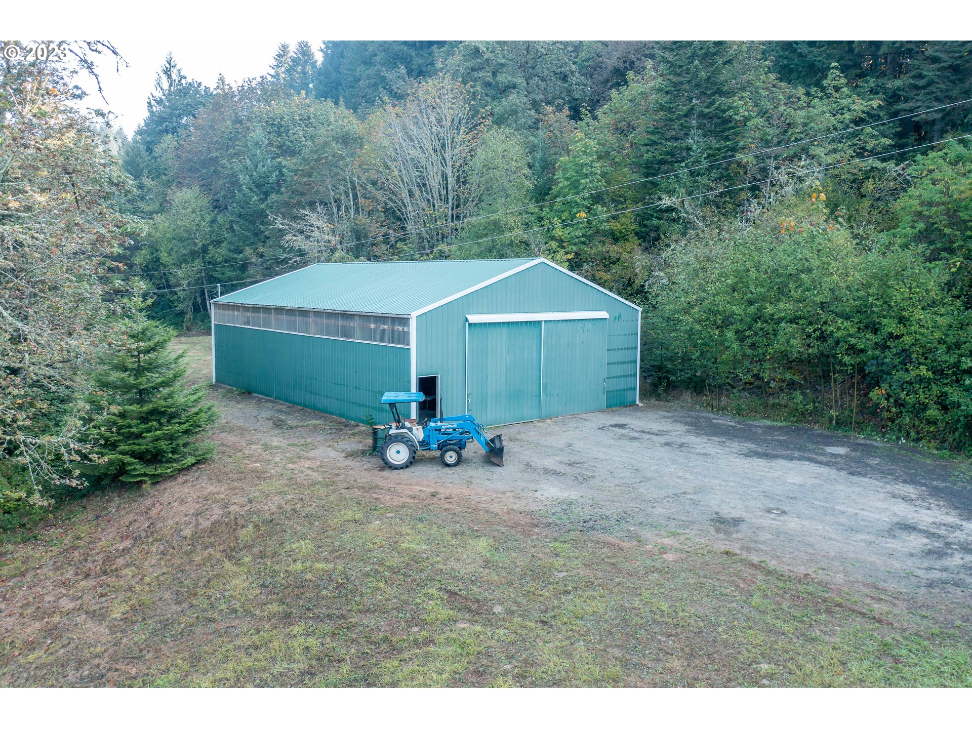 37549 Wallace Creek Road Springfield, OR 97478 - Photo 28 of 48 Gallery Image 28