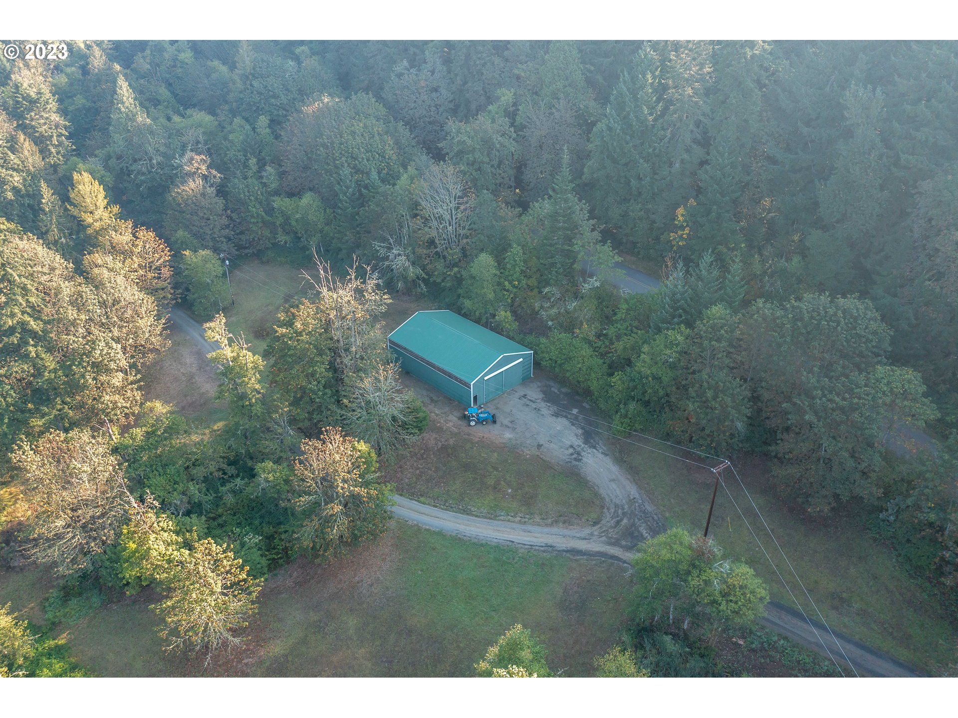 37549 Wallace Creek Road Springfield, OR 97478 - Photo 43 of 48 Gallery Image 43