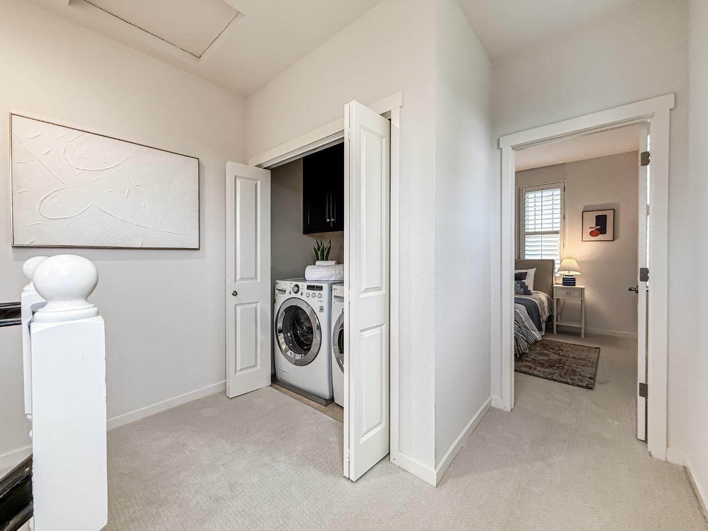 311 Geary Way Mountain View, CA 94041 - Photo 34 of 46 a view of a bedroom with washer and dryer