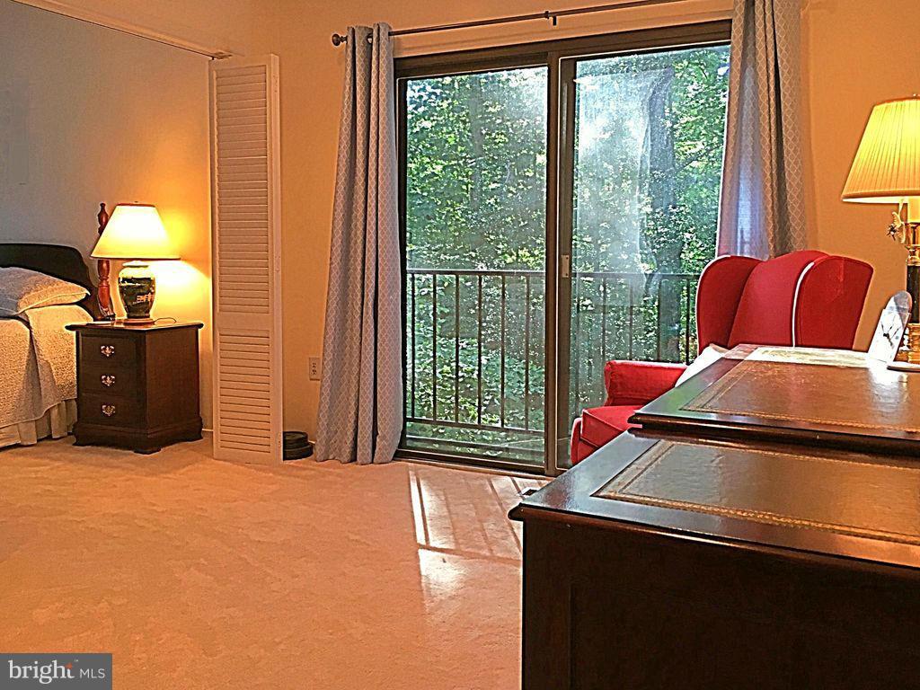 12120 Quorn Lane Reston, VA 20191 - Photo 14 of 24 Bedroom