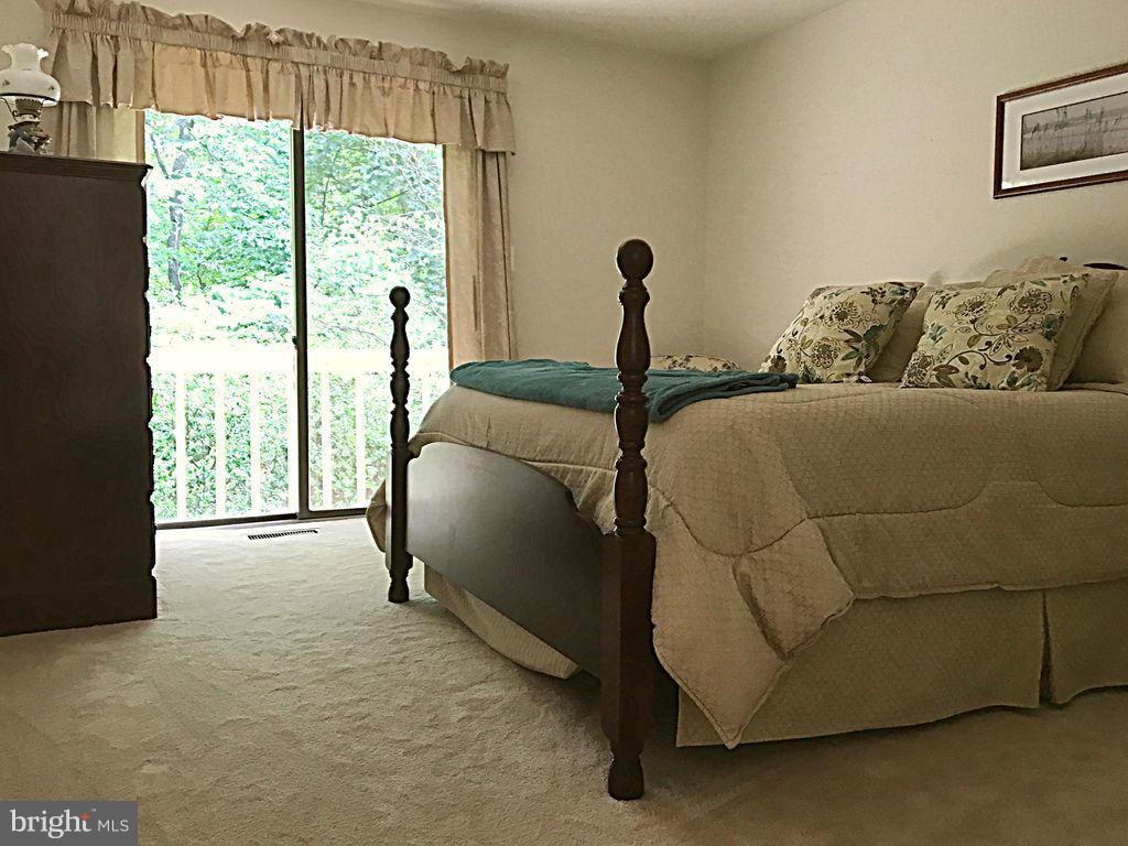 12120 Quorn Lane Reston, VA 20191 - Photo 16 of 24 Bedroom