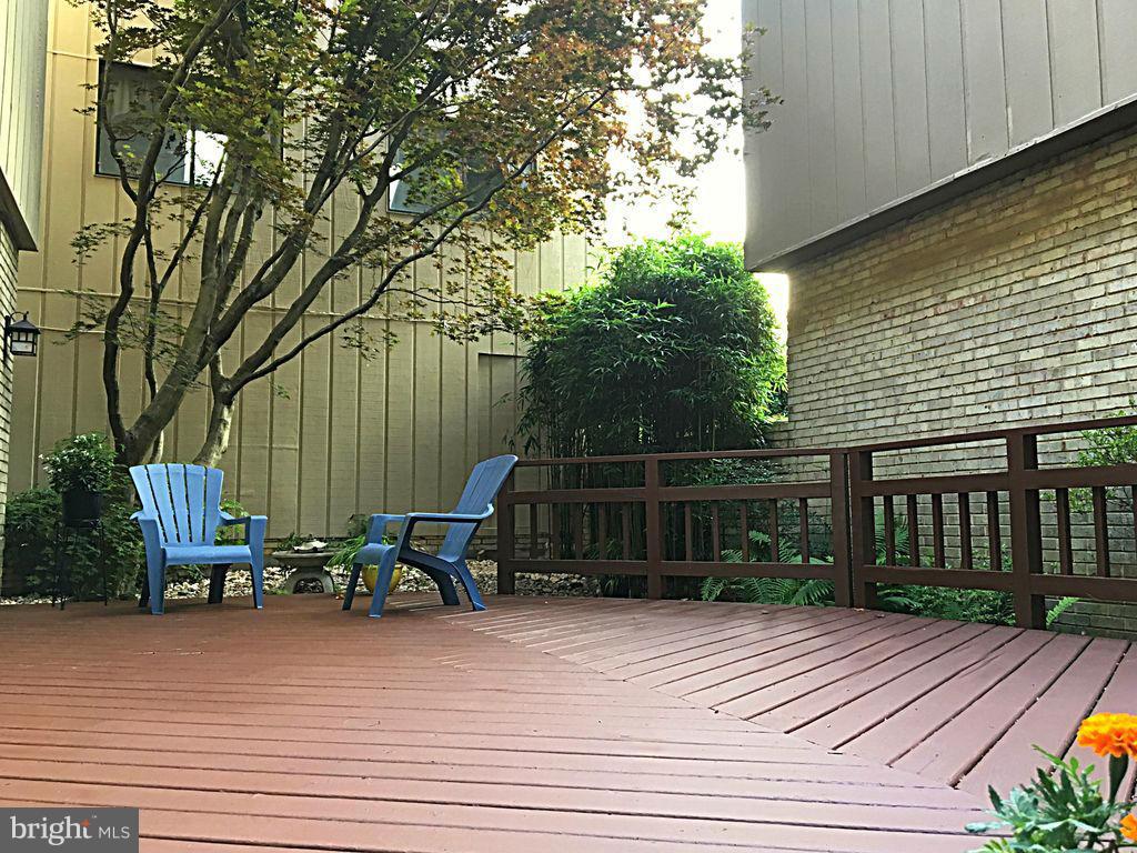 12120 Quorn Lane Reston, VA 20191 - Photo 23 of 24 Interior (General)