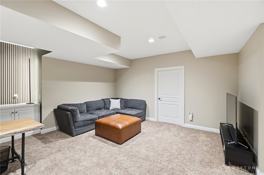 8010 Country Brook Court Springboro, OH 45066 - Photo 32 of 47