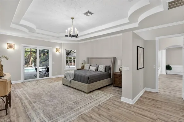 $2,599,000 | 4075 1st Avenue Southwest, Naples, FL 34119