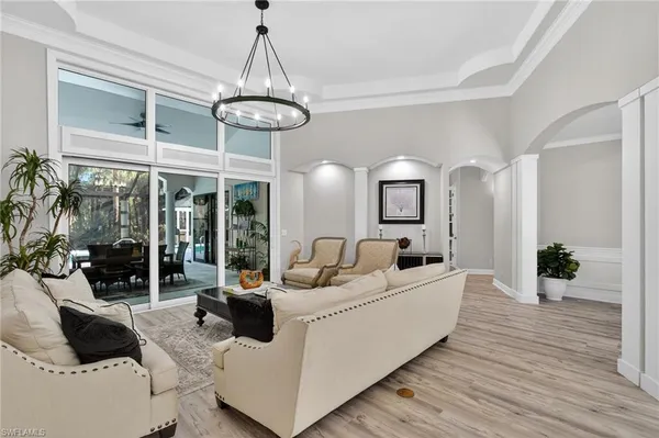 $2,599,000 | 4075 1st Avenue Southwest, Naples, FL 34119