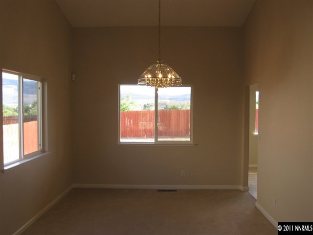 20996 Cameron Court Reno, NV 89508 - Photo 4 of 9 Photo 4