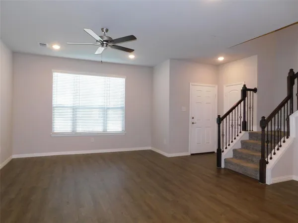 $1,995 | 2229 Davenport Drive, Denton, TX 76207