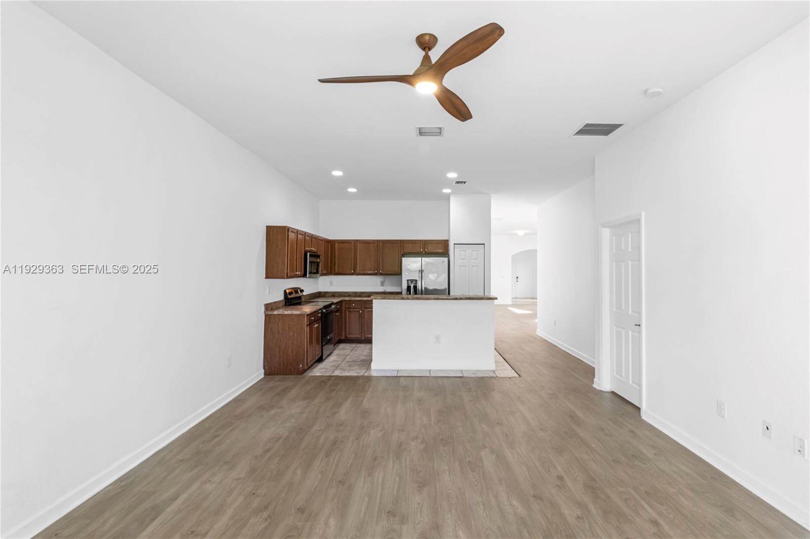 3560 West 88th Street, Unit 3560 Hialeah, FL 33018 - Photo 14 of 38