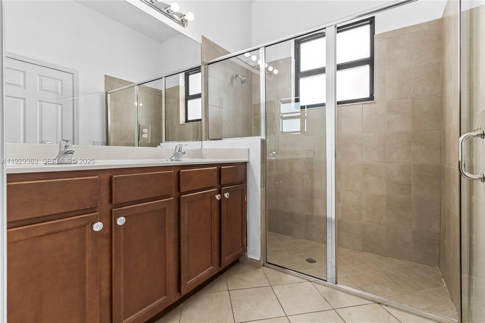 3560 West 88th Street, Unit 3560 Hialeah, FL 33018 - Photo 21 of 38