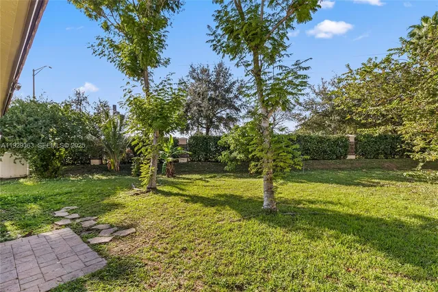 $3,600 | 3560 West 88th Street, Unit 3560, Hialeah, FL 33018