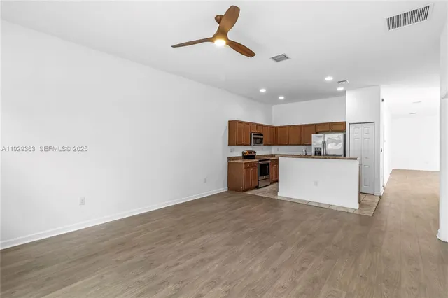 $3,600 | 3560 West 88th Street, Unit 3560, Hialeah, FL 33018