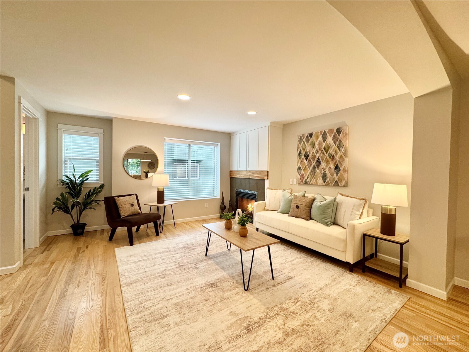 2138 North 113th Street, Unit B Seattle, WA 98133 - Photo 4 of 37