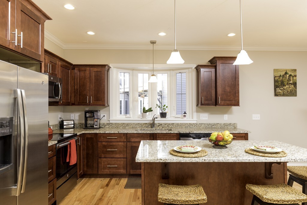 60 Compass Point, Unit 60 North Andover, MA 01845 - Photo 4 of 28 Gallery Image 4