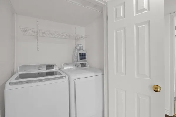 $2,900 | 3655 North 5th Avenue, Unit 212, Phoenix, AZ 85013