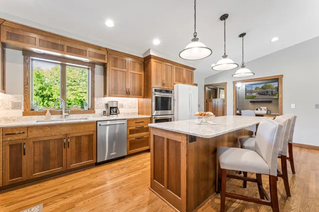 $454,000 | W770 Meadow Lane, Fountain City, WI 54629