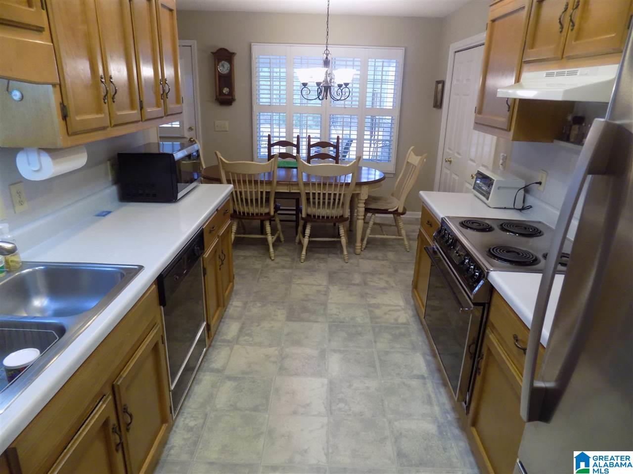 1019 Forest Circle Bessemer, AL 35023 - Photo 5 of 18