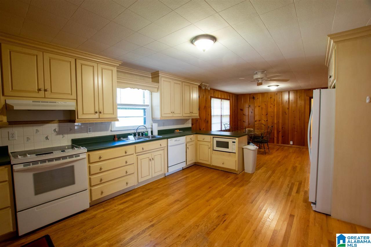 851 Arkadelphia Road Warrior, AL 35180 - Photo 17 of 42