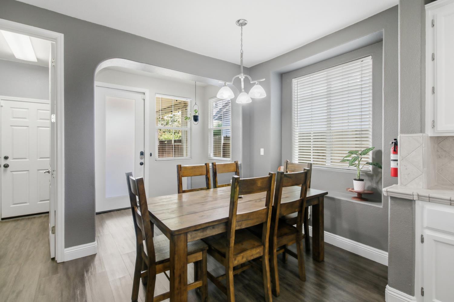 1893 Acari Avenue Sacramento, CA 95835 - Photo 14 of 48