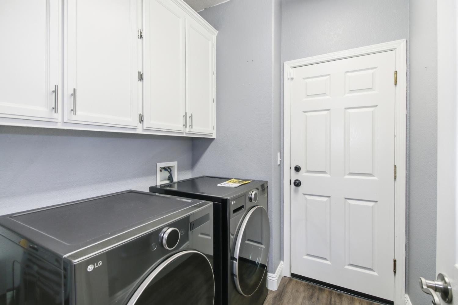 1893 Acari Avenue Sacramento, CA 95835 - Photo 18 of 48